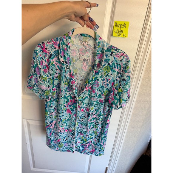 Lilly Pulitzer Women's Sleep Short Sleeve Button-Up Pajama Shirt Print Top - Picture 1 of 3
